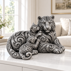 Tiger mit Jungen Ornament - Silber handbemalt Wohnzimmer