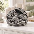 Schlafender Drache Ornament - Silber handbemalt Wohnzimmer
