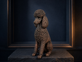 Standardpudel – detailreiche sitzende Hundefigur | Geschenk für Pudel-Fans | Made in Germany Fehn-factory.de