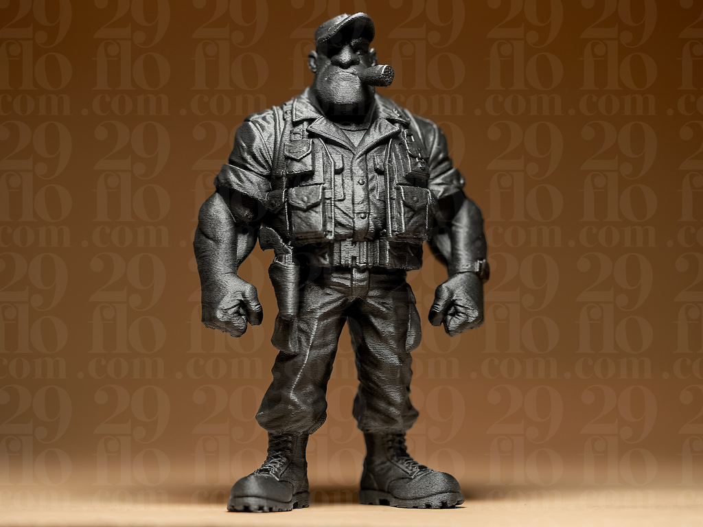 Muskel-Soldat mit Zigarre – stilisierte Söldner-Skulptur FehnFactory