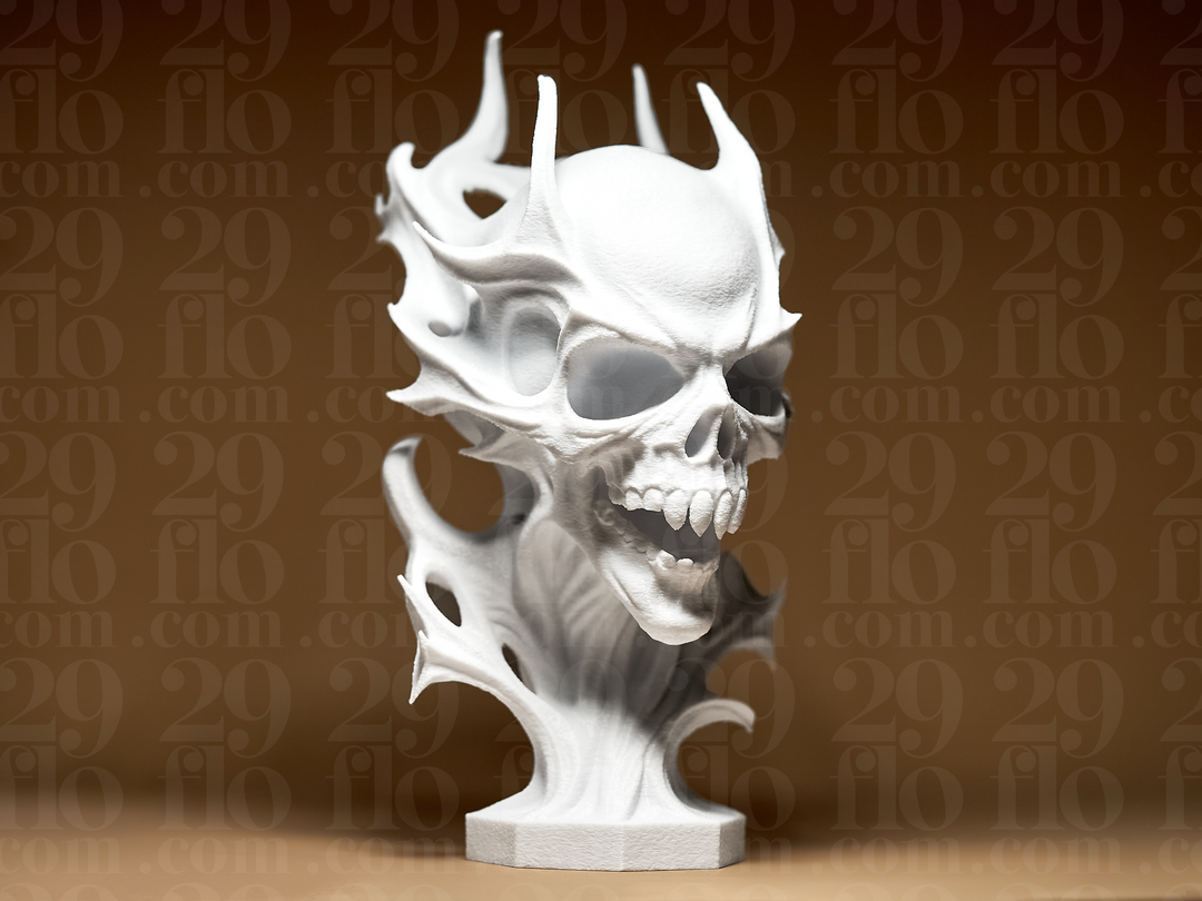 Flammenschädel – Freistehende Gothic-Skulptur FehnFactory