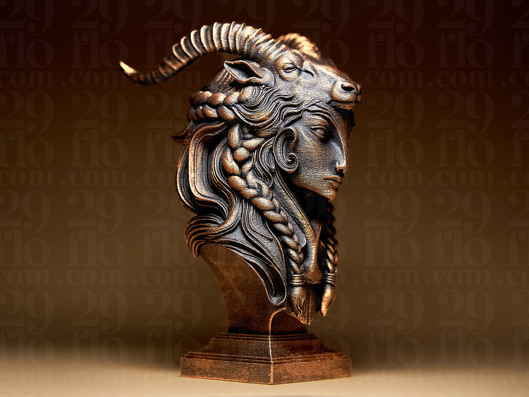 Lady Capricorn Skulptur – Sternzeichen Steinbock FehnFactory