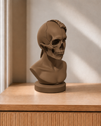 Totenkopf-Büste Frau – 03_bronze hand