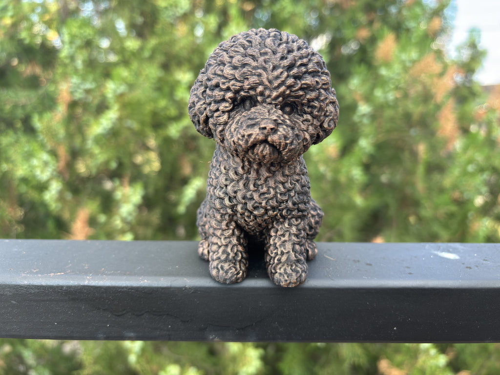 Bichon Frisé – detailreiche sitzende Hundefigur | Geschenk für Hundefans | Made in Germany Fehn-factory.de