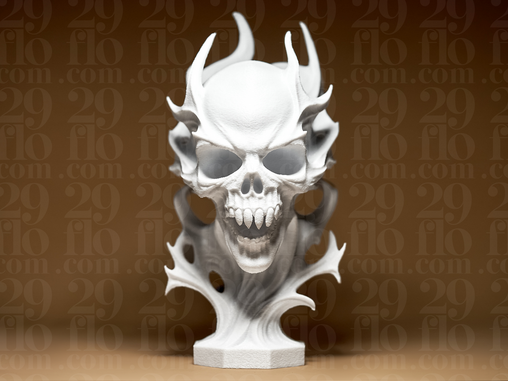 Flammenschädel – Freistehende Gothic-Skulptur FehnFactory