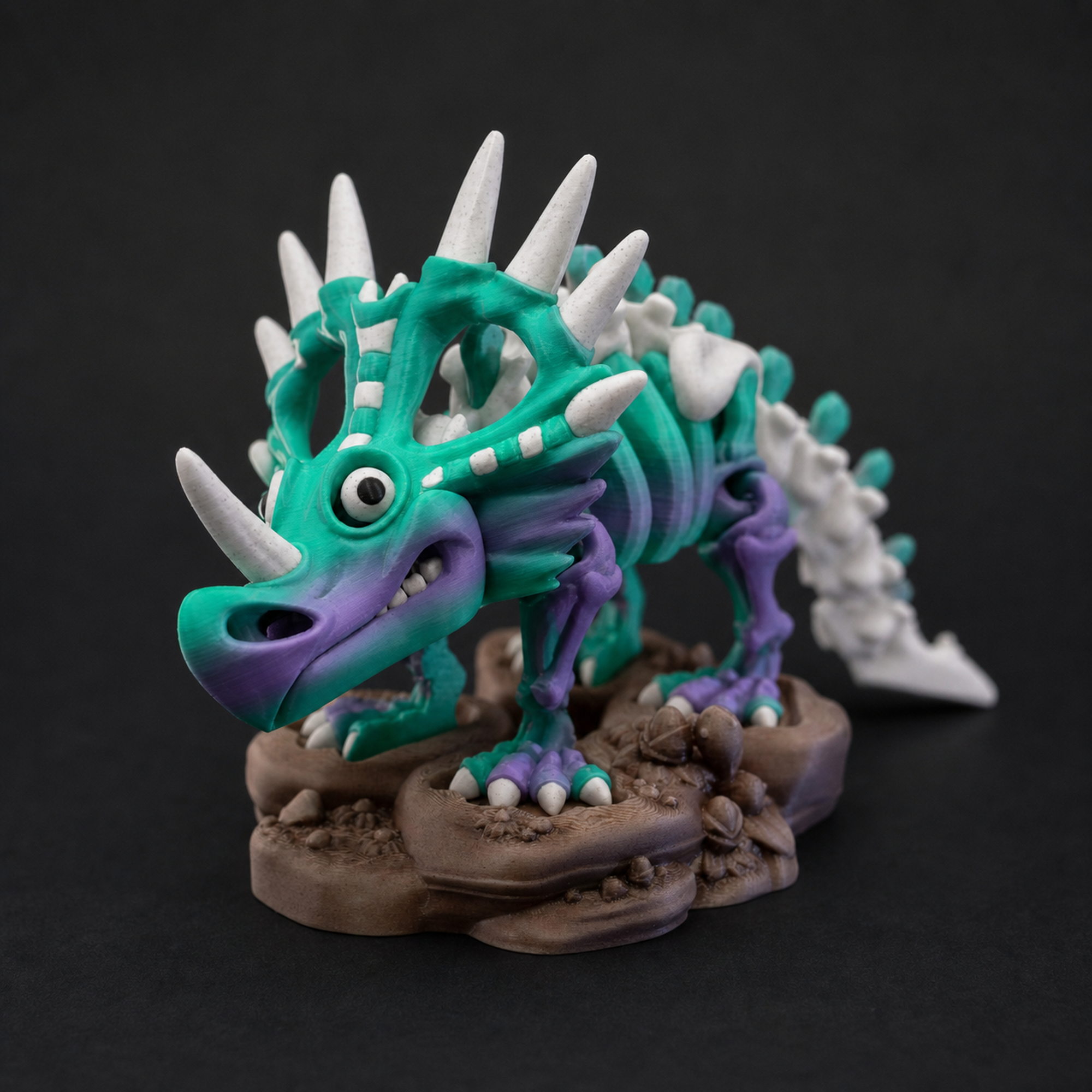 Skeleton Styracosaurus – beweglicher Skelett-Dino mit Stand FehnFactory