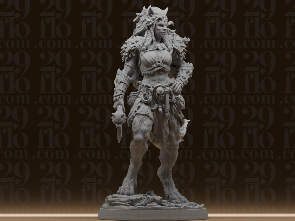 Wolfskriegerin mit Streitaxt – Fantasy-Skulptur FehnFactory