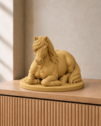 Haflinger liegend – Pferdefigur – 04 gold