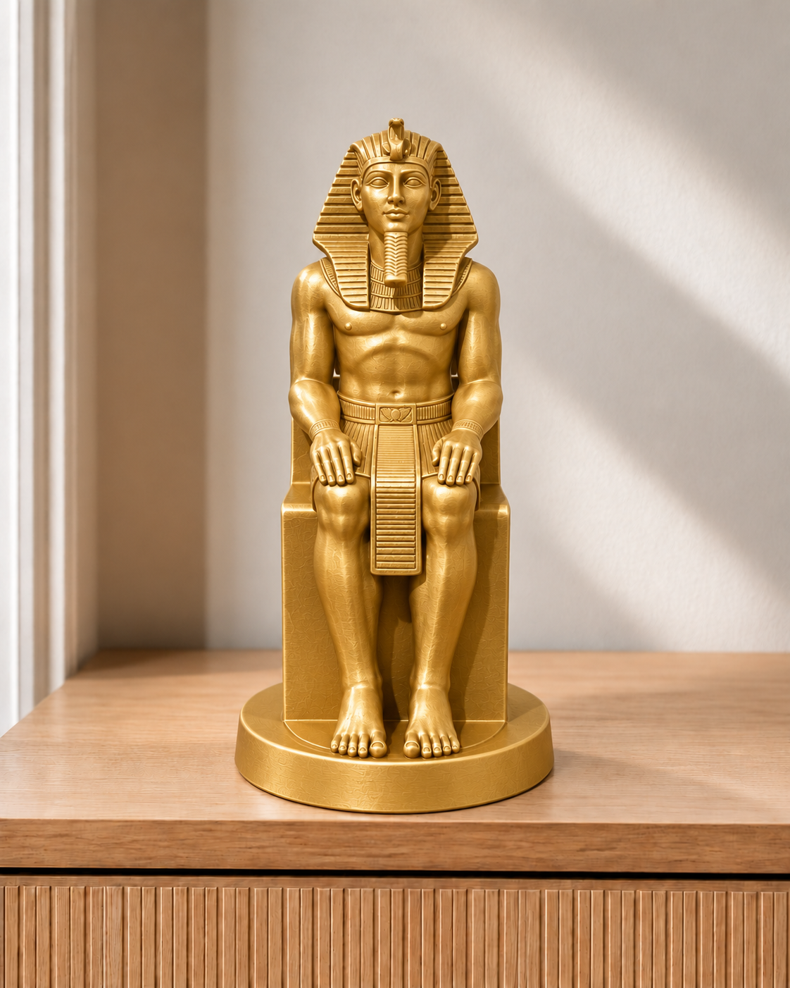 Pharao auf Thron – 04 gold