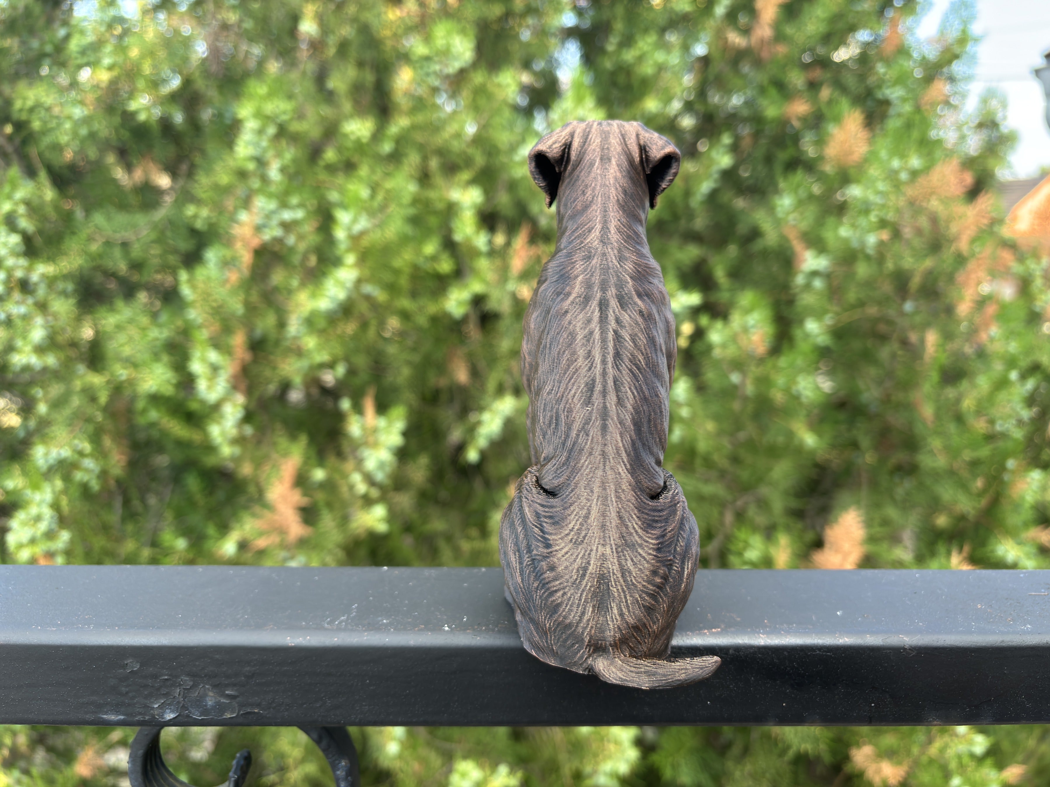 Deutsche Dogge (Great Dane) – detailreiche sitzende Hundefigur | Geschenk für Doggen-Fans | Made in Germany Fehn-factory.de