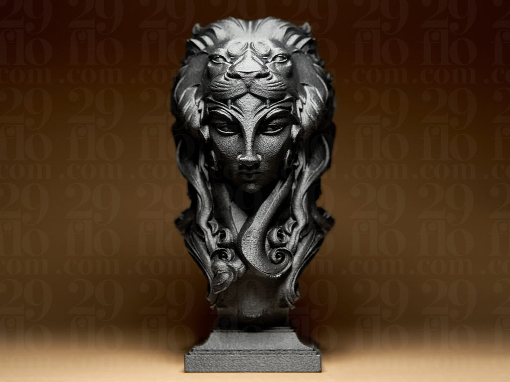Lady Leo Skulptur – Sternzeichen Löwe FehnFactory