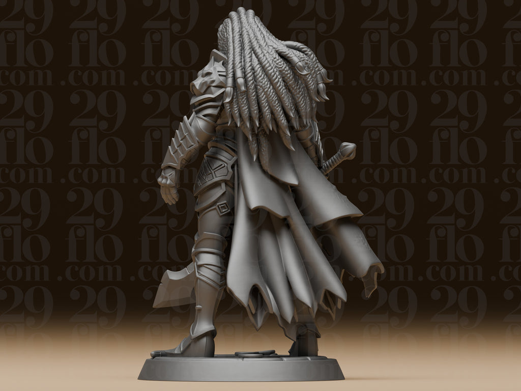 Fantasy-Kriegerin mit Schwert – Gepanzerte Warrior Lady FehnFactory