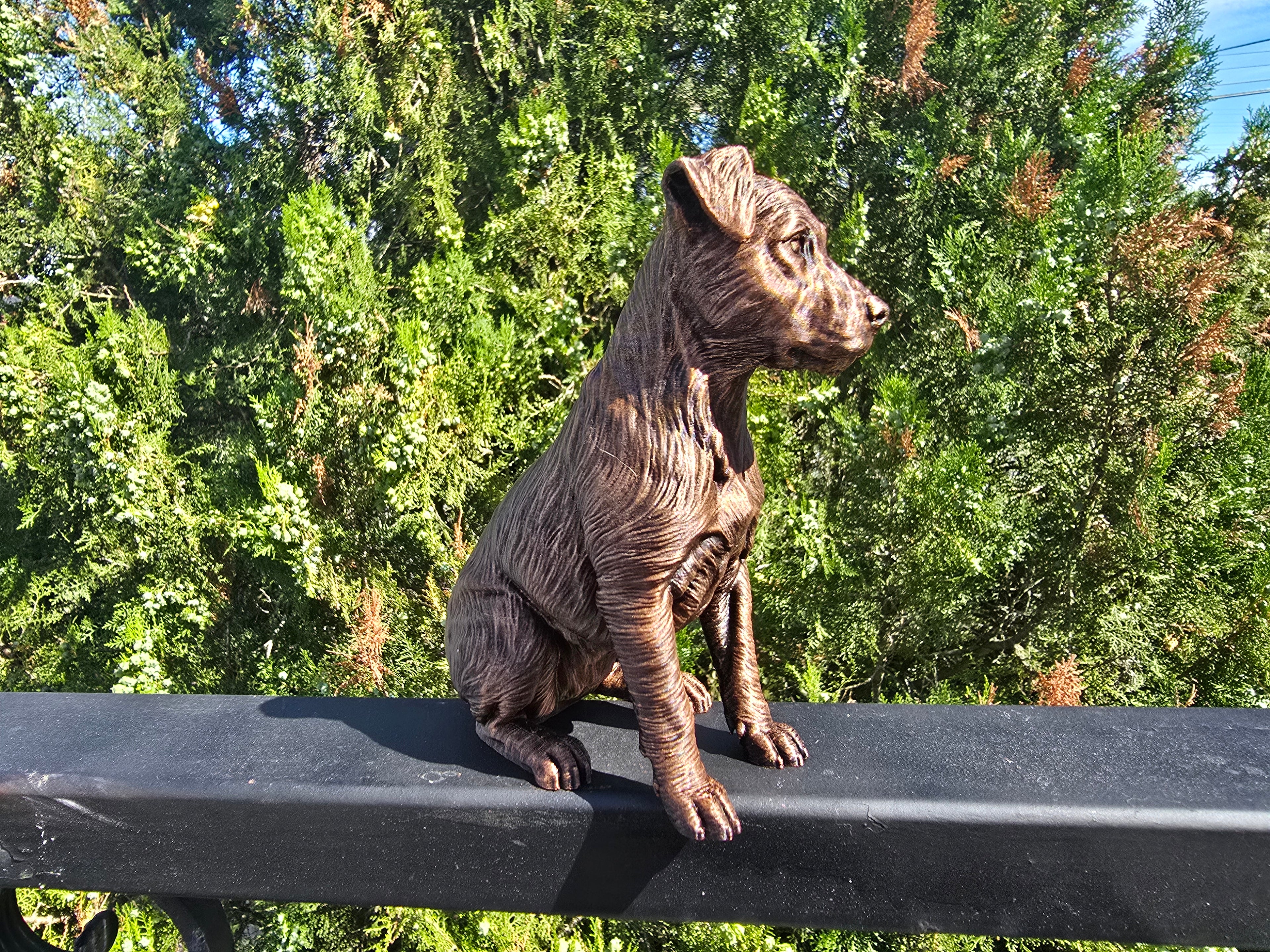 Jack Russell Terrier Figur sitzend – Hundefigur für innen | Geschenk für Terrierfans | Made in Germany Fehn-factory.de