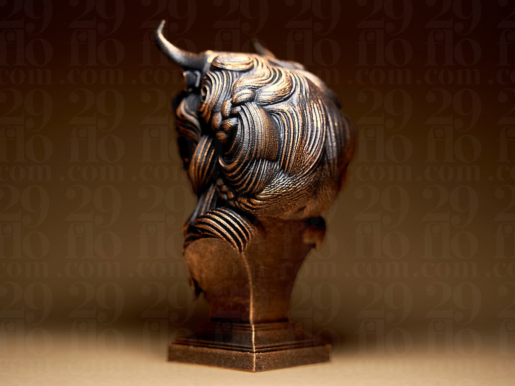 Lady Taurus Skulptur – Sternzeichen Stier FehnFactory