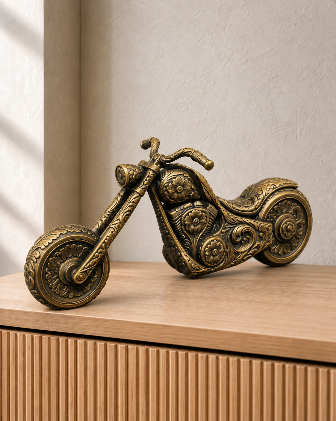 Chopper-Motorrad – 07 handbemalt gold