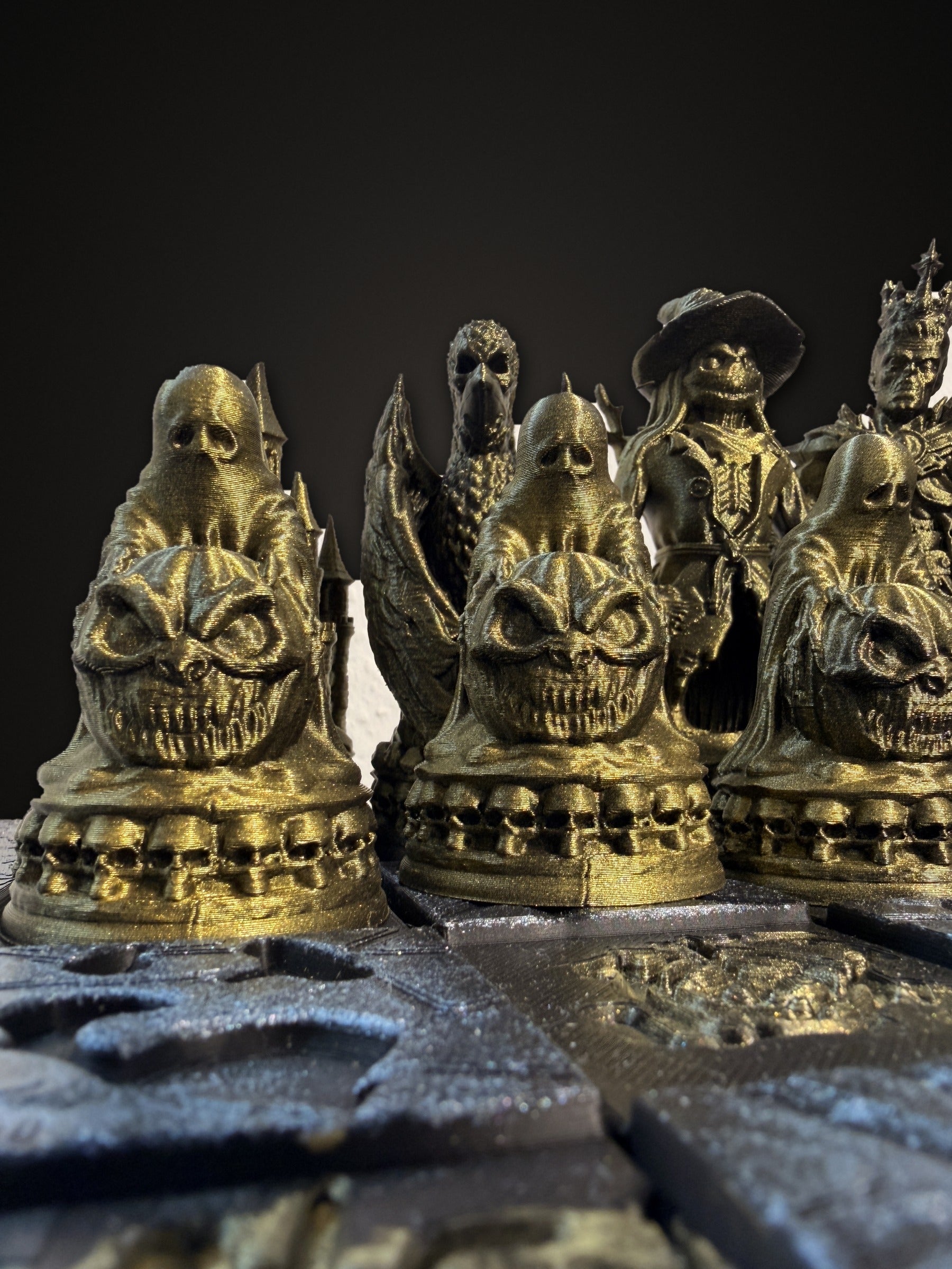 Halloween Gothic Schachset – handbemalt