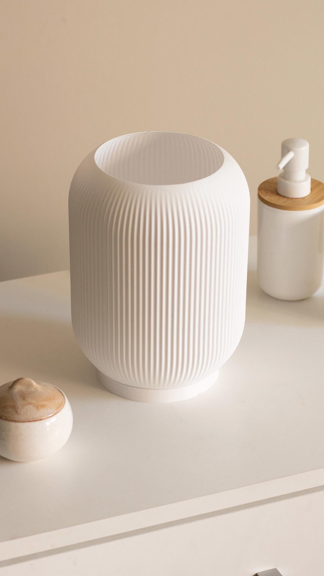 Sophie Designer Tischlampe  | E14 Fassung fest verbaut | Handgemacht | Modernes Wohnaccessoire Nachttischlampe Fehn-factory.de