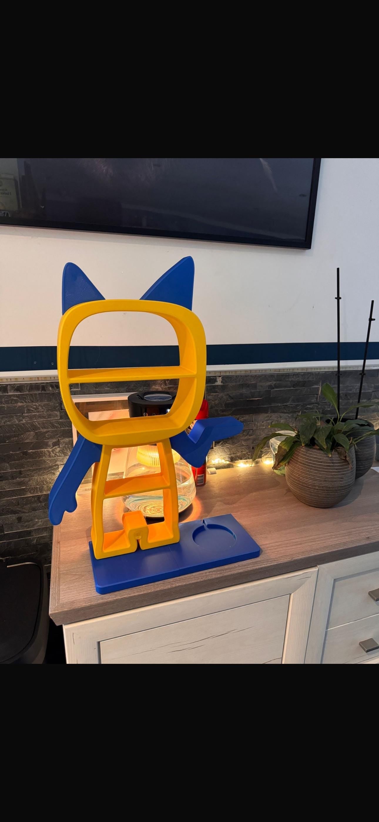 Tonie Regal 60x40 cm mit Toniebox Halter | Kinderzimmer Regal | Figuren Aufbewahrung | Wunschfarbe wählbar Fehn-factory.de