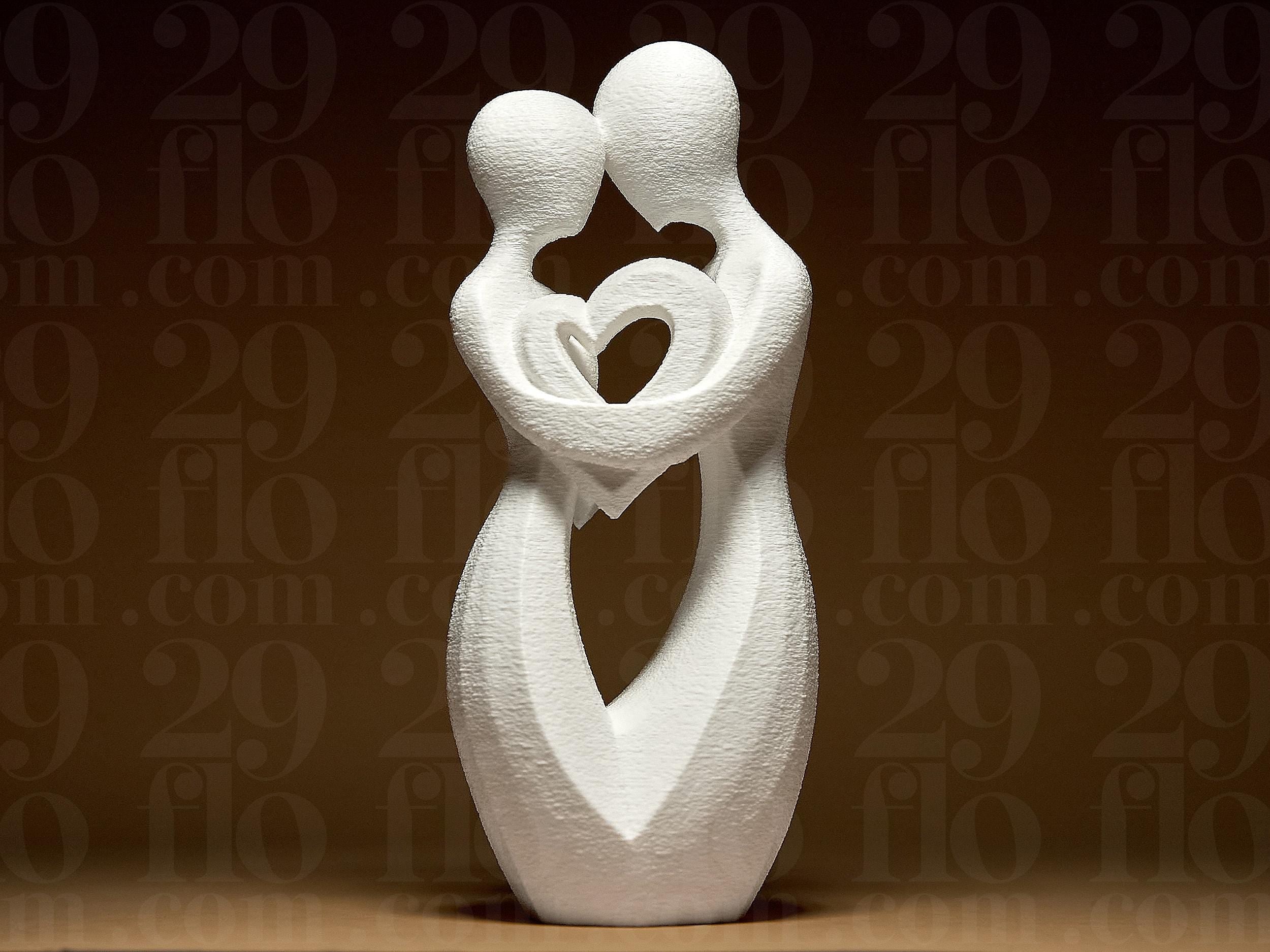Romantisches Paar – Abstrakte Liebesfigur mit Herz | Moderne Dekofigur | Symbol für Liebe & Verbundenheit | 3D-Druck Skulptur Fehn-factory.de