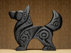 Abstract Dog #2 | Schwarze 3D-gedruckte Designerfigur | Moderne Hundeskulptur | Geometrische Kunst | 29Flo Black Series Fehn-factory.de
