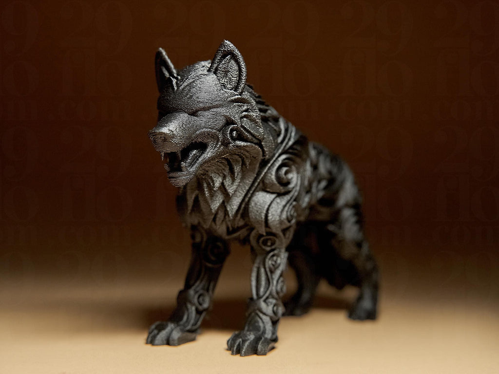 Designer Wolf Sculpture | Schwarze Wolfsfigur Ornament-Struktur | 3D-gedruckte Skulptur | 29Flo Black Series | Symbol für Stärke & Freiheit Fehn-factory.de