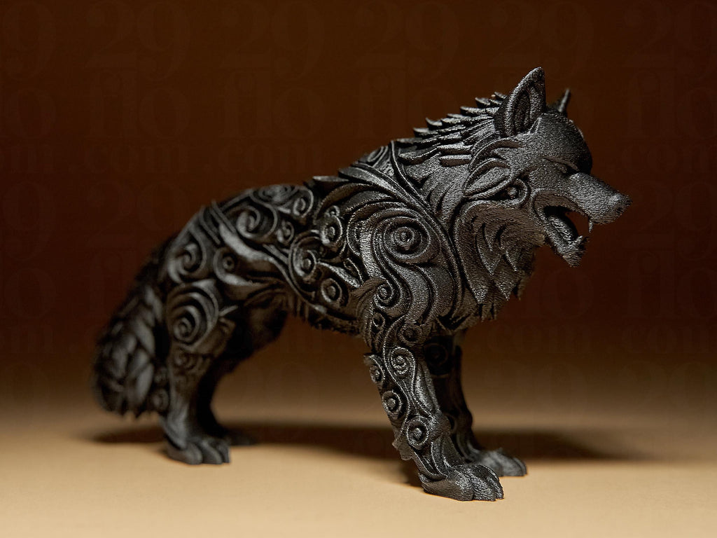 Designer Wolf Sculpture | Schwarze Wolfsfigur Ornament-Struktur | 3D-gedruckte Skulptur | 29Flo Black Series | Symbol für Stärke & Freiheit Fehn-factory.de