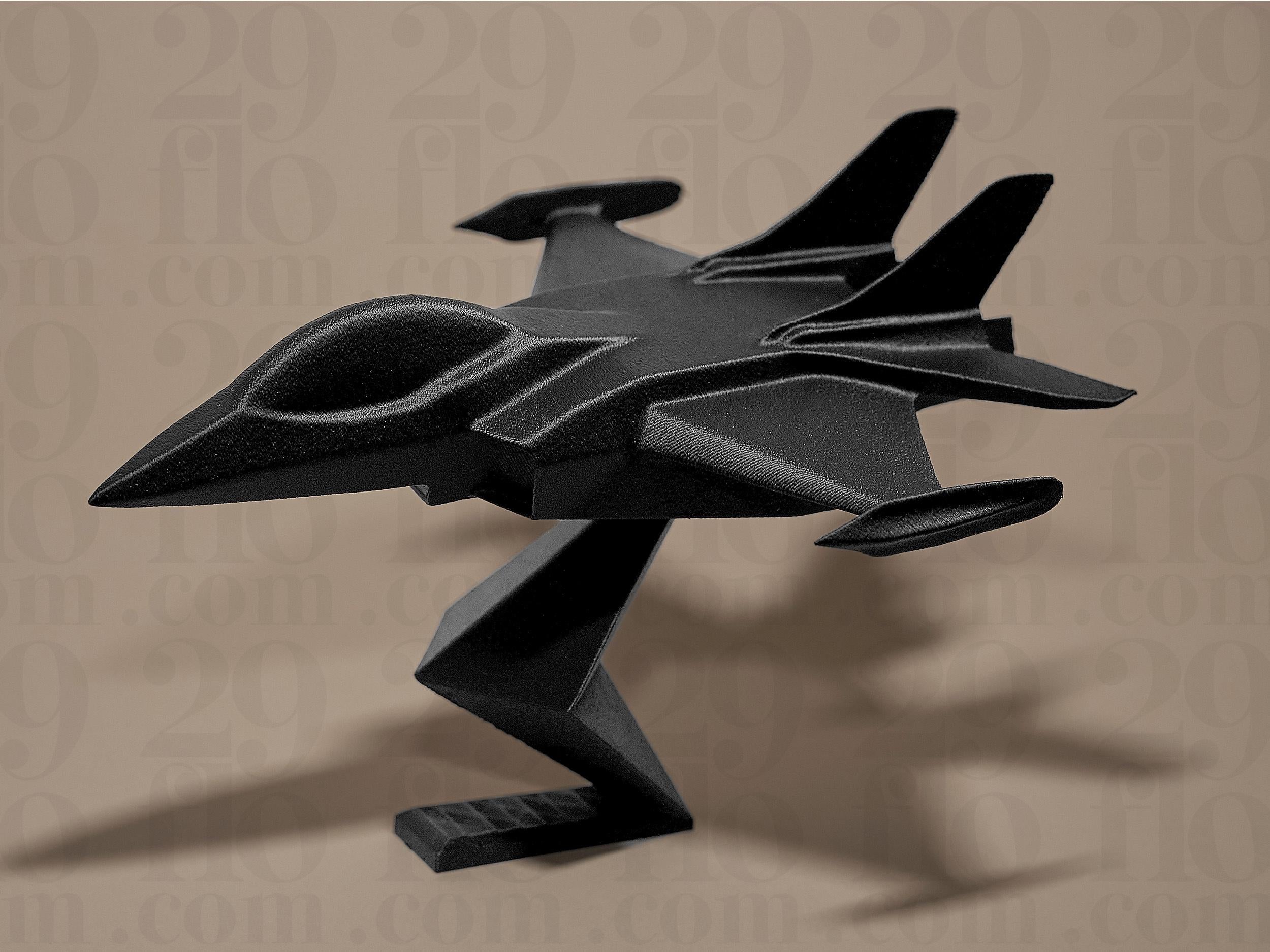 Fighter Aircraft Model | Modernes Kampfflugzeug auf Standfuß | Black Edition Designobjekt für Sammler & Deko Fehn-factory.de