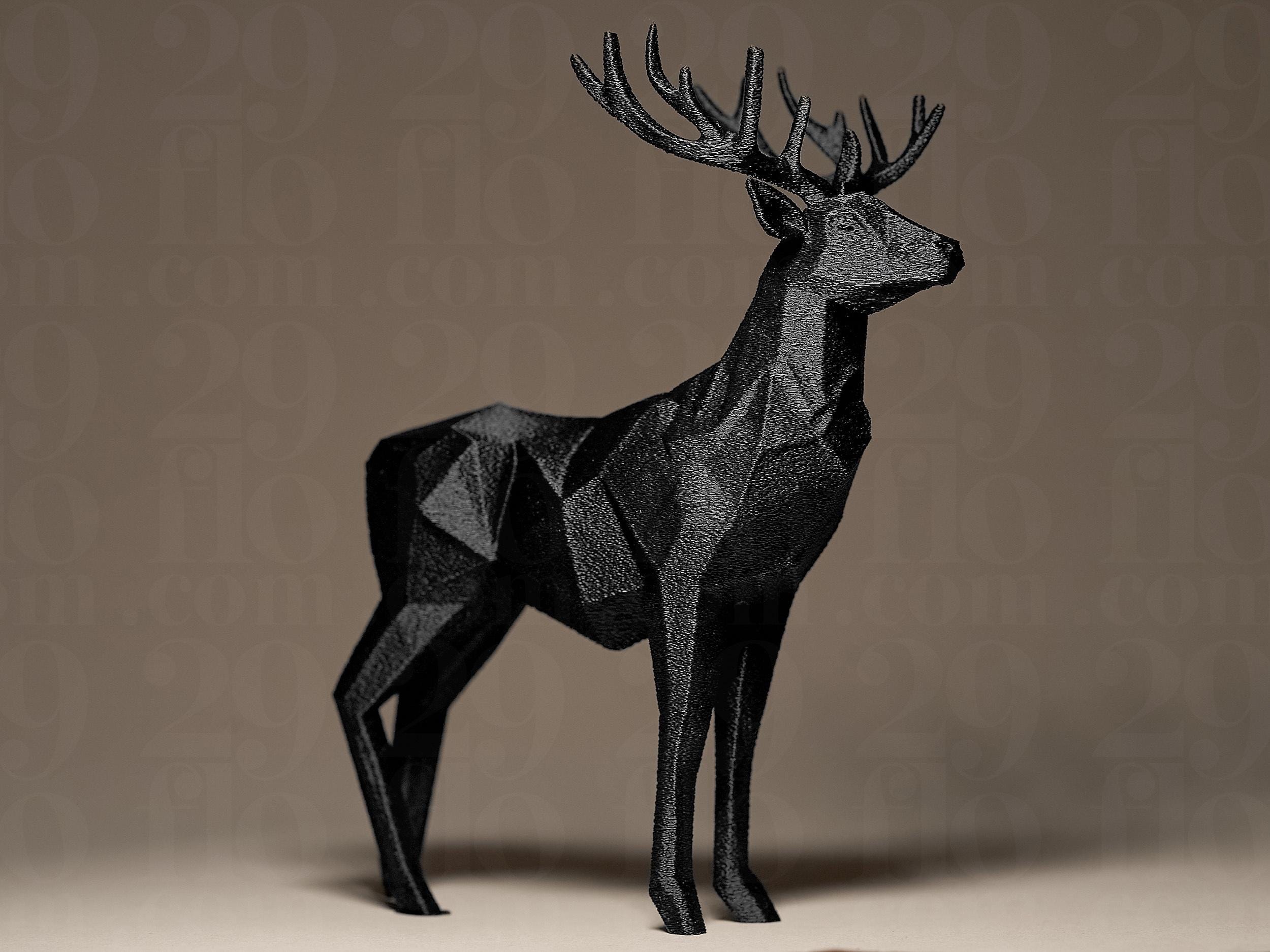 Geometric Deer Figurine | Moderner Hirsch aus geometrischen Formen | Elegante Dekofigur in Schwarz Fehn-factory.de