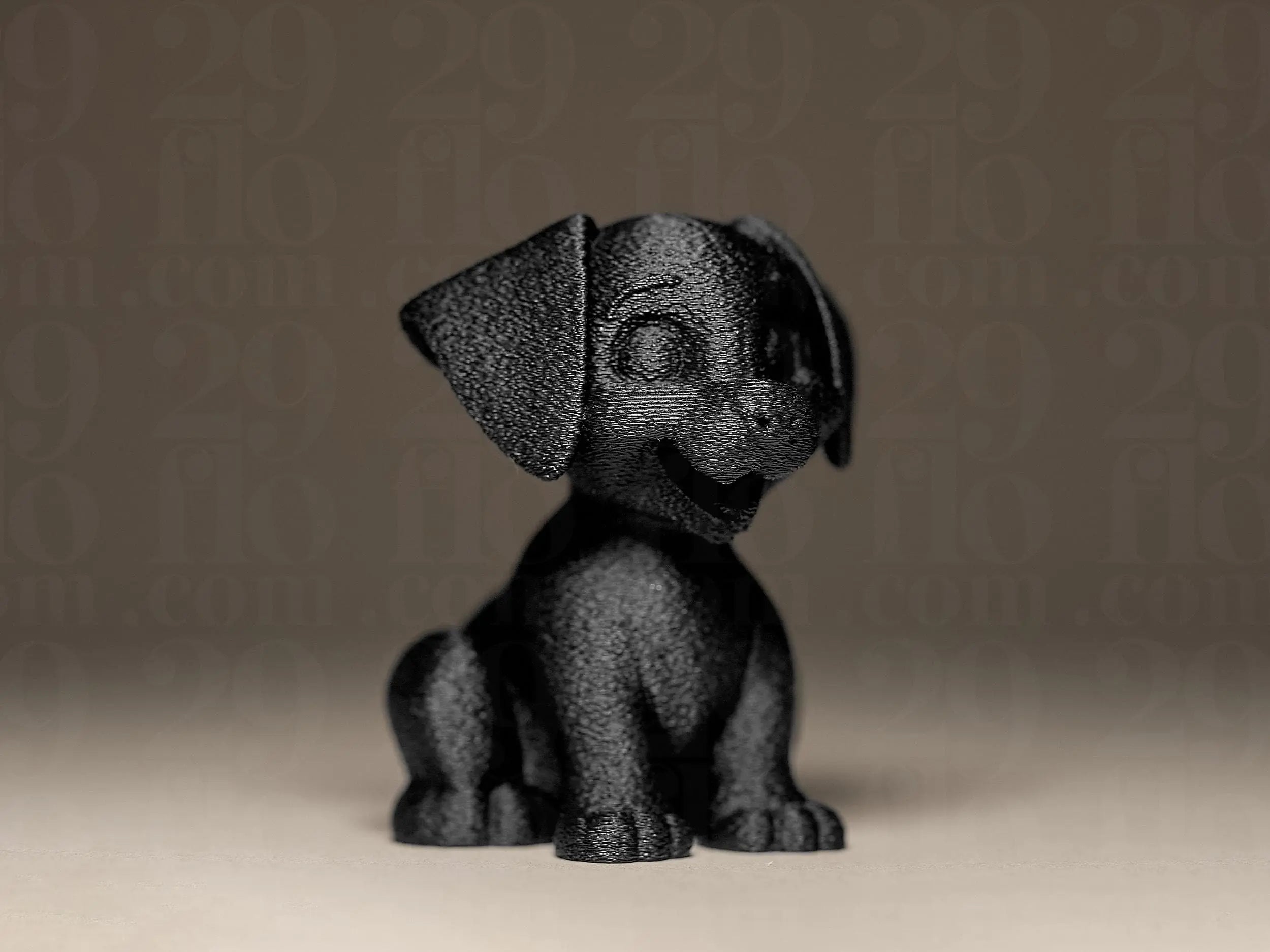 Puppy Labrador Figurine | Kleine Hundefigur | Süße Miniatur-Deko in Schwarz Fehn-factory.de