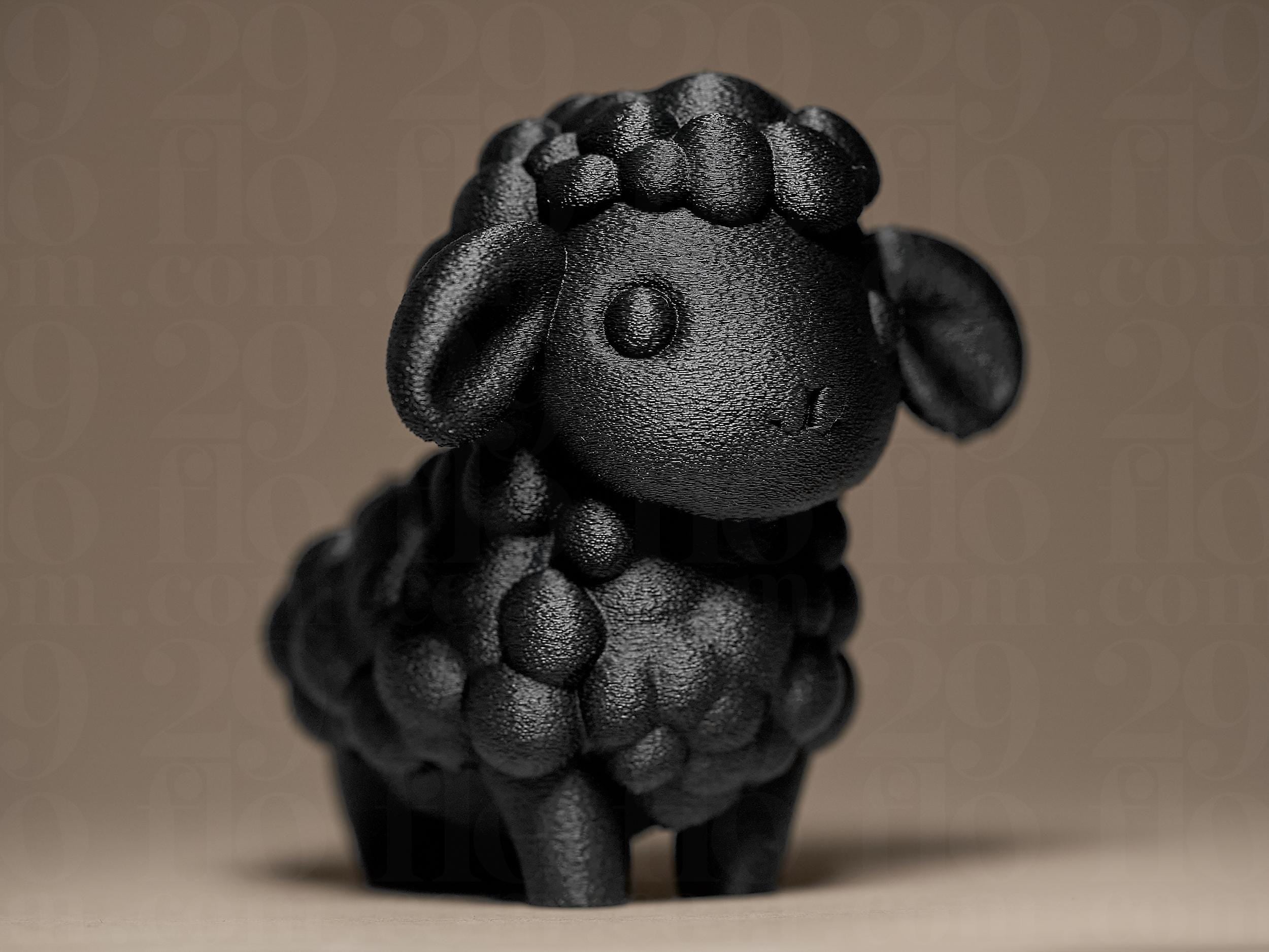 Adorable Little Lamb | Verspielte Schaf-Figur | Minimalistisches Dekorationsobjekt in Schwarz Fehn-factory.de