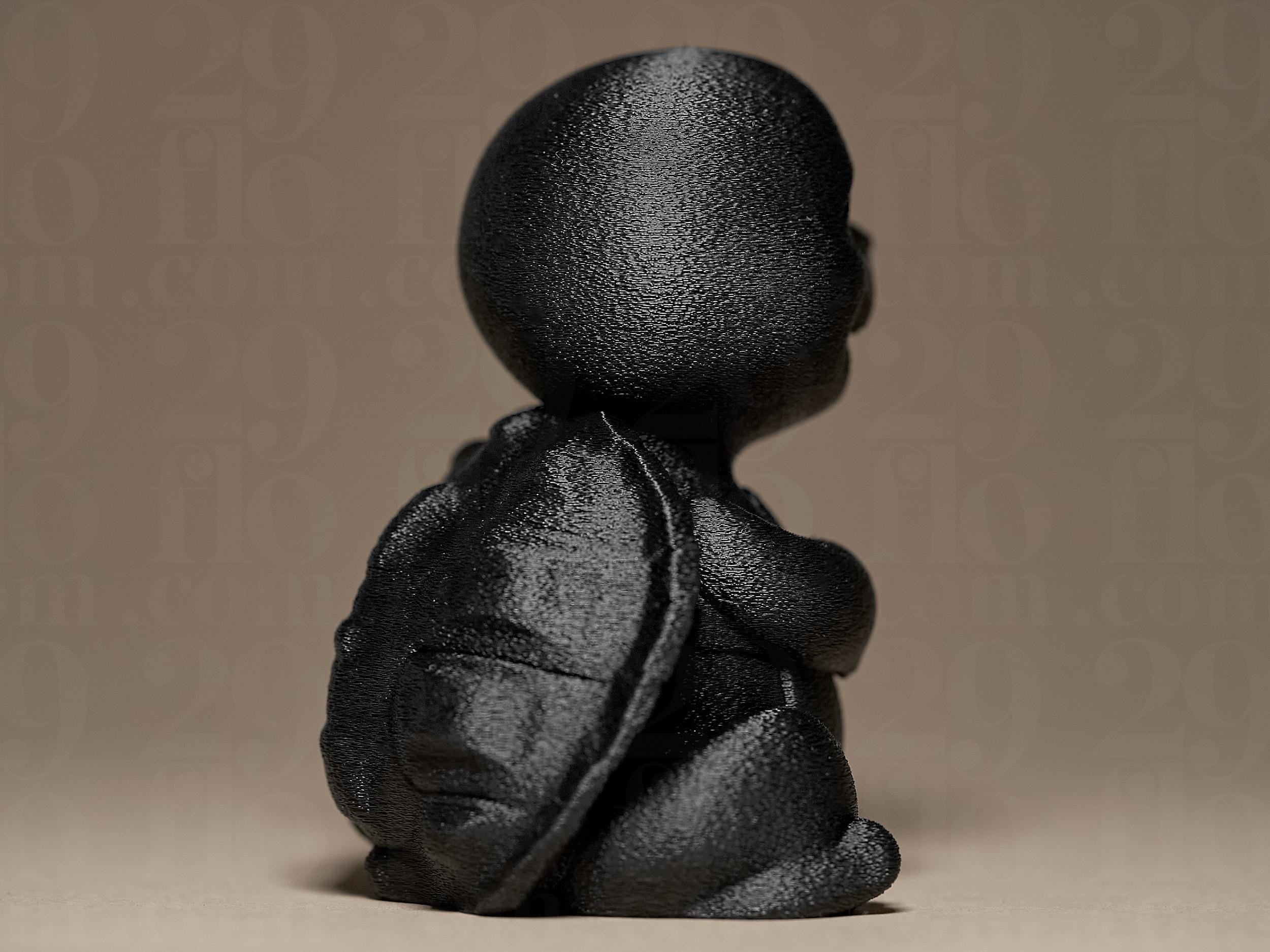 Cute Baby Turtle | Kleine Schildkrötenfigur | Verspielte Design-Dekoration in Schwarz Fehn-factory.de