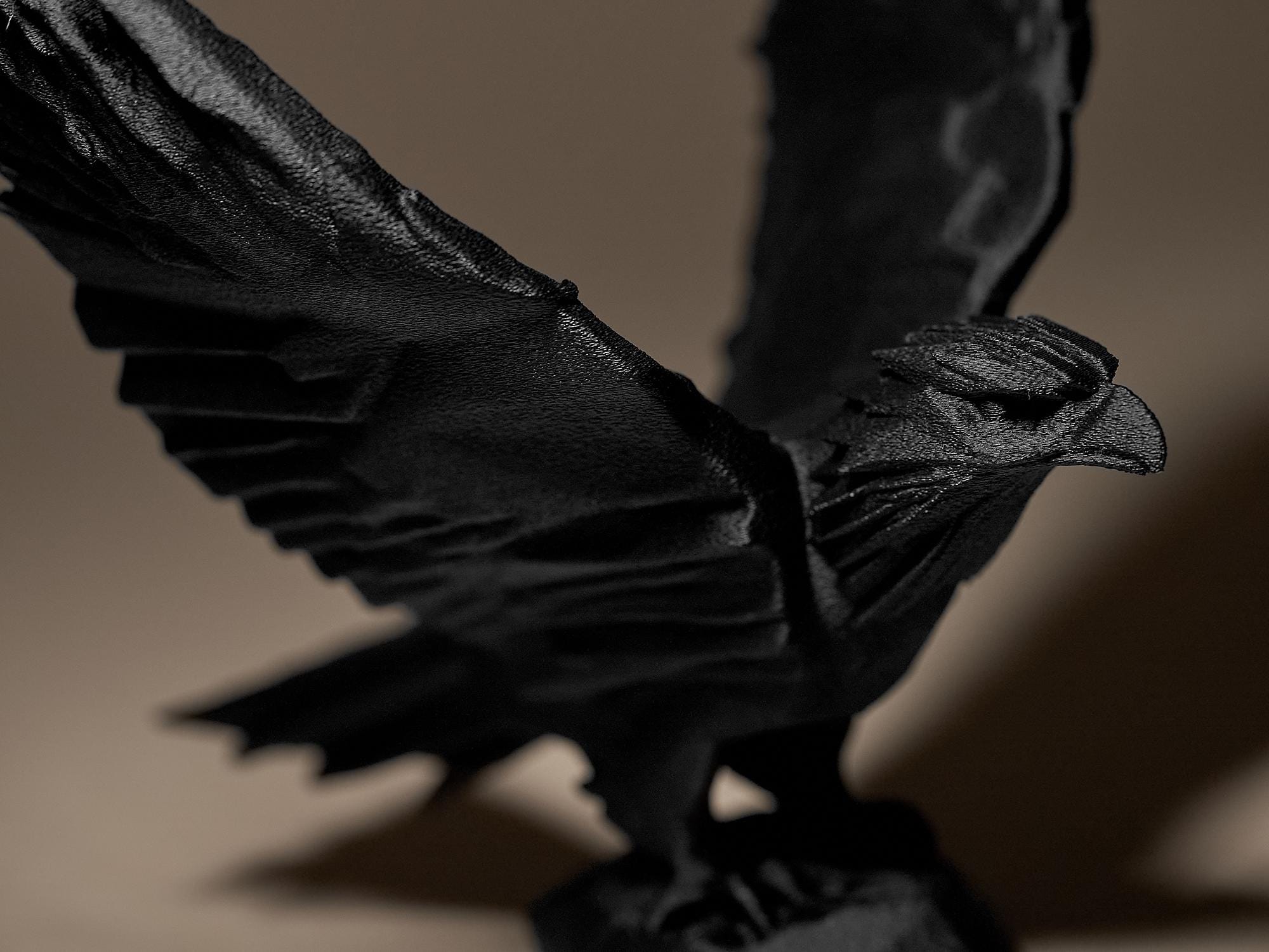 Eagle Decor Statue | Adler Figur Skulptur | Modern Dark Art | Geschenk Sammlerfigur