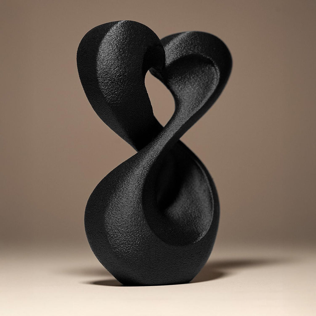 Infinite Grace Statue | Abstraktes Herz Skulptur | Moderne Kunst Figur | Dark Art Deko