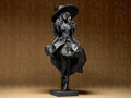 Playful Witch Figurine – stilvolle Hexen Deko im modernen geometrischen Design Fehn-factory.de