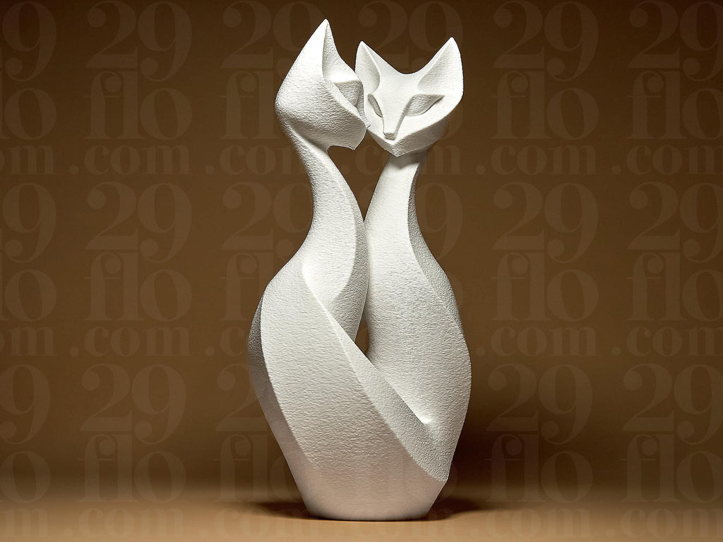 Abstrakte Katzen Skulptur – Elegantes Katzenpaar im modernen Stil | Weiße Dekofigur | Symbol für Liebe & Harmonie Fehn-factory.de
