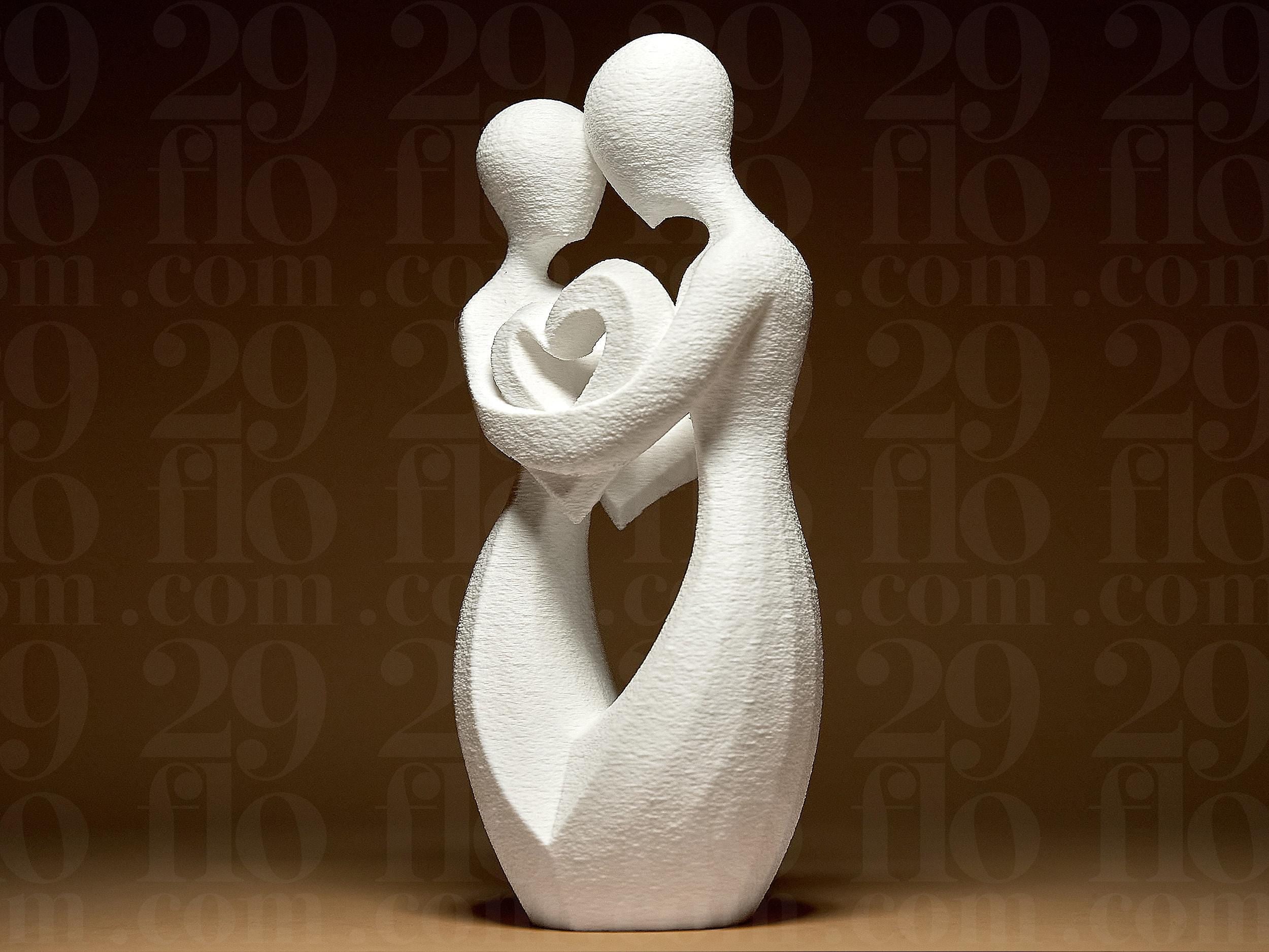 Romantisches Paar – Abstrakte Liebesfigur mit Herz | Moderne Dekofigur | Symbol für Liebe & Verbundenheit | 3D-Druck Skulptur Fehn-factory.de