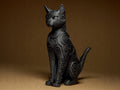Designer Cat Sculpture | Schwarze Katzenfigur im modernen Stil | 3D-Kunstskulptur mit Ornamentstruktur Fehn-factory.de