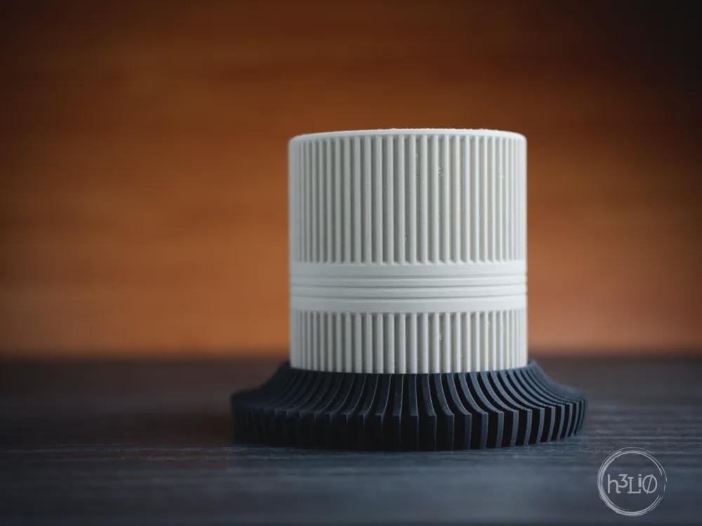 Ribbed Planter Pot | Moderner 3D Druck Blumentopf | Gerillter Übertopf | Design Deko Topf
