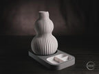 nimbus vase | Moderne 3D Druck Vase mit Ablage | Gerillte Blumenvase | Design Deko Set