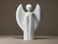 Modern Angel Figurine | Abstrakte Engel Skulptur | Weißes Designobjekt als Symbol für Schutz & Ruhe Fehn-factory.de