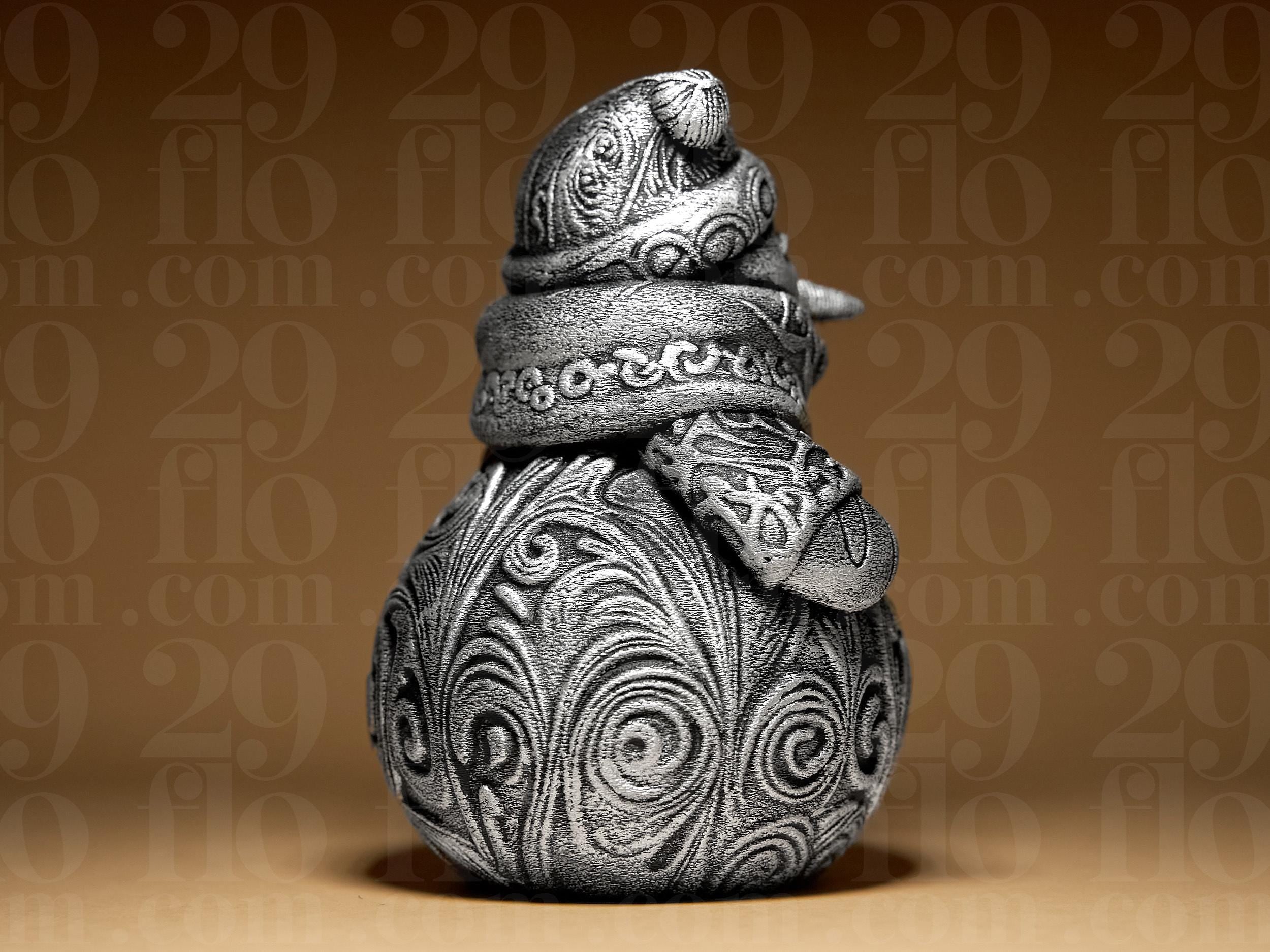 Snowman Ornamental Figur | Winter Dekofigur | Schneemann Skulptur in Schwarz oder handbemalt in Silber Fehn-factory.de