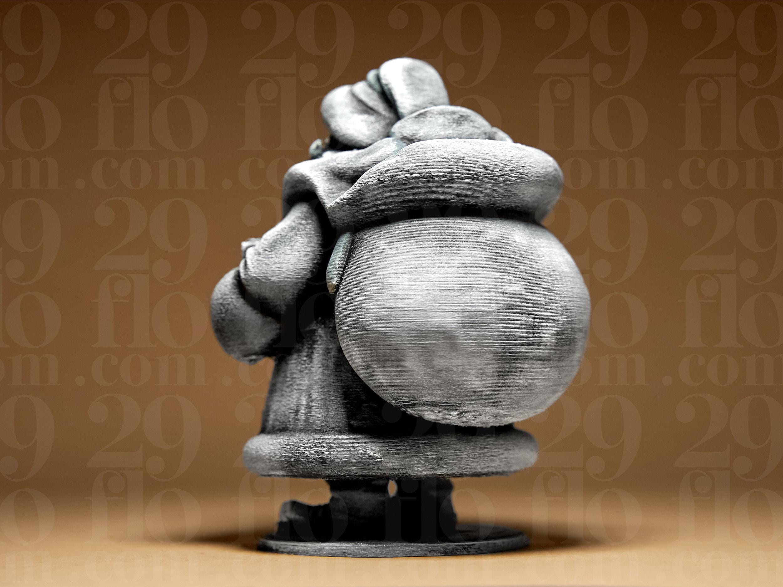 Santa Claus Figur | Weihnachtsmann Skulptur | Dekorative Winterfigur in Schwarz oder handbemalt in Silber Fehn-factory.de
