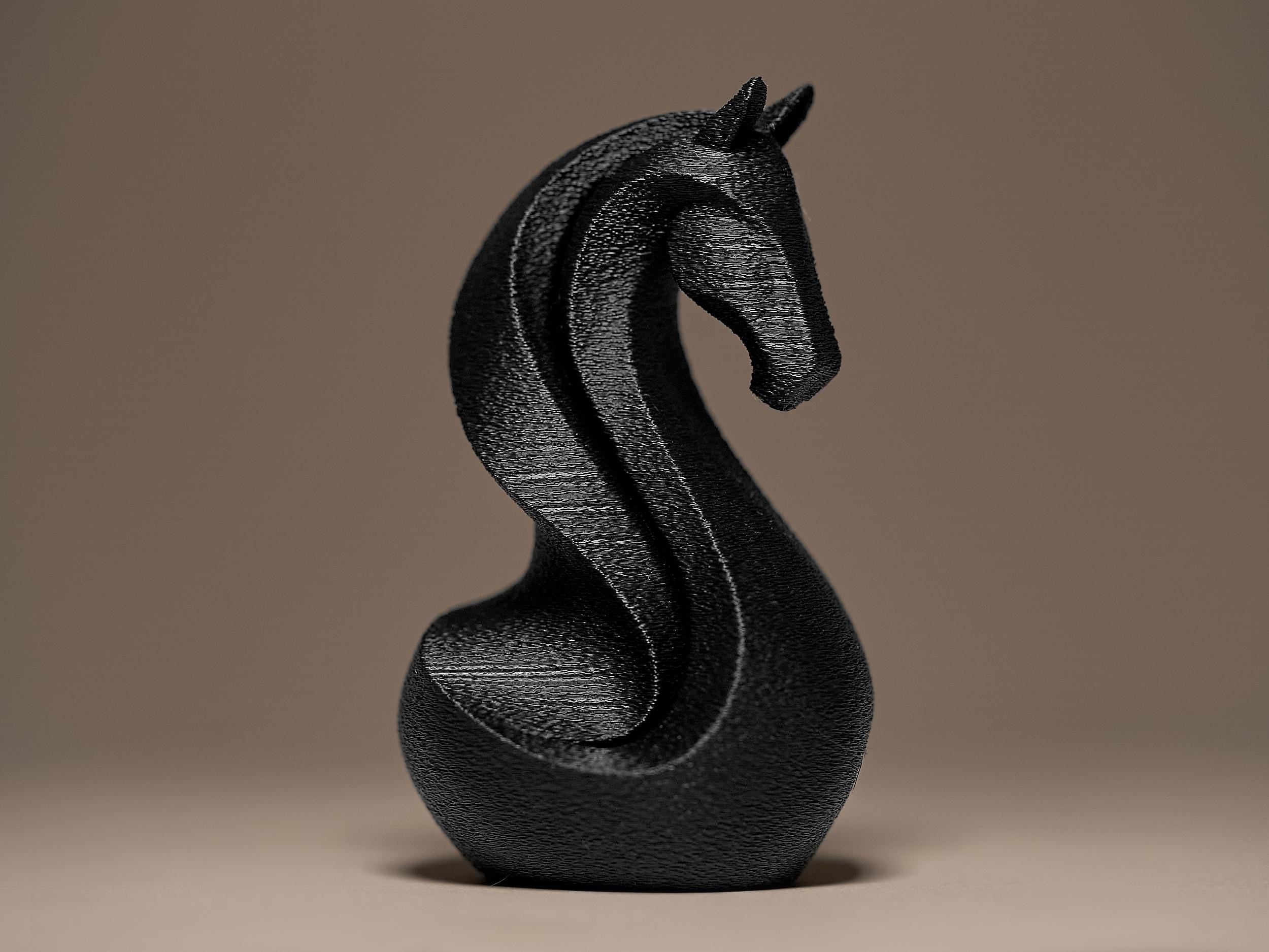 Modern Horse Decor #2 | Abstrakte Pferdefigur | Elegante Design-Skulptur in Schwarz Fehn-factory.de