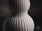 nimbus vase | Moderne 3D Druck Vase mit Ablage | Gerillte Blumenvase | Design Deko Set