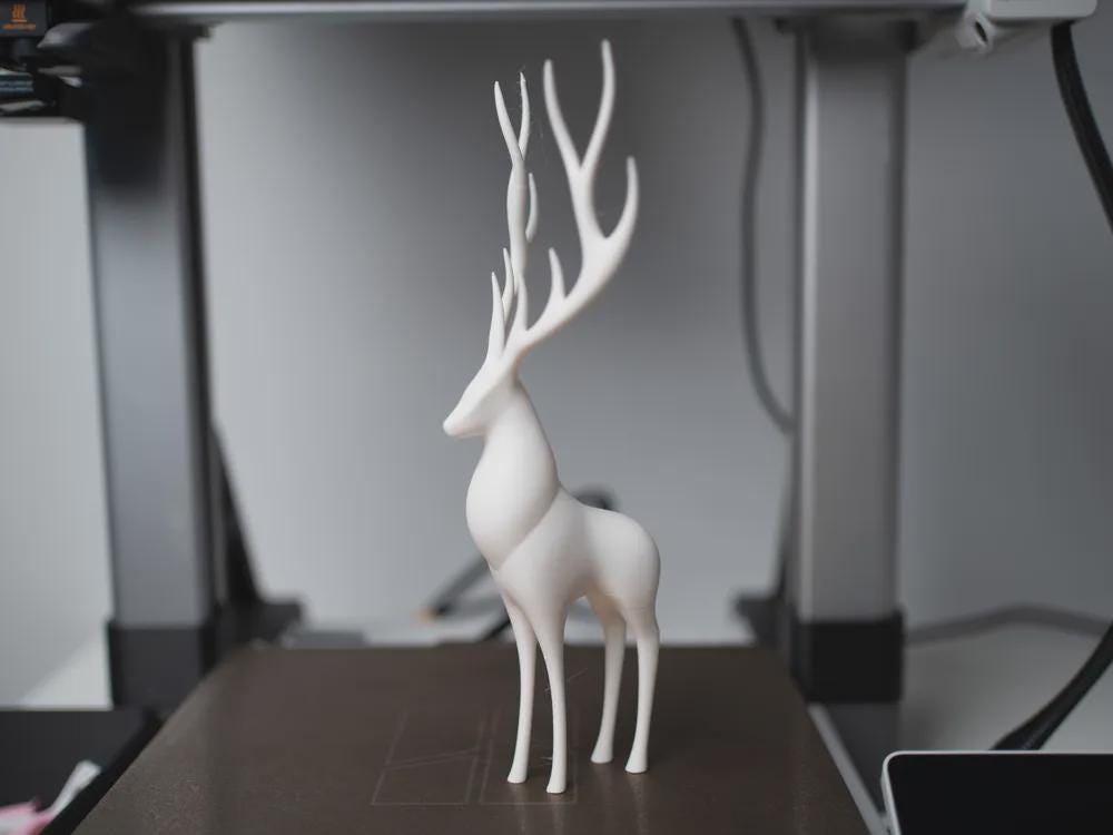 Minimalist Hirsch Skulptur | Elegante Elch Figur | Moderne Weihnachtsdeko | Skandinavische Statue