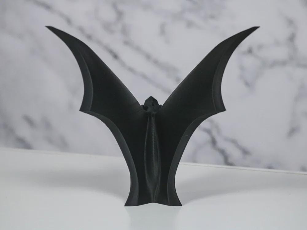 Fliegende Fledermaus Skulptur | Dark Art Bat Figure | Abstrakte Tierstatue | Gothic Deko