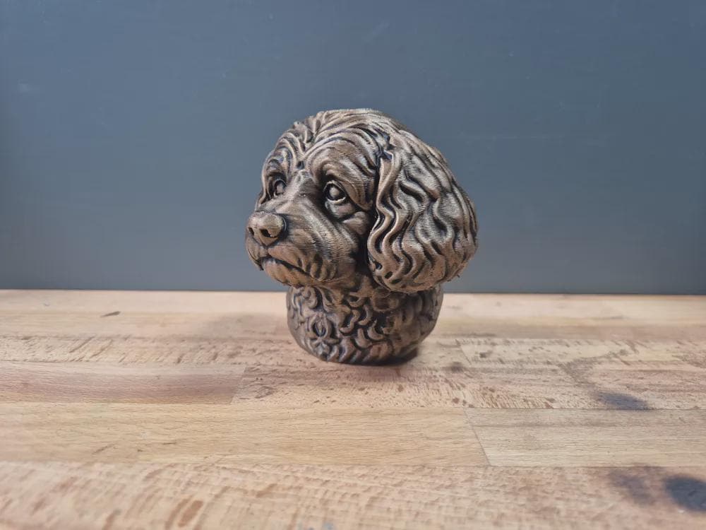 Cavapoo Büste – Realistic Cavapoo Dog Bust | Handbemalt & 3D Printed – Hochdetaillierte Skulptur