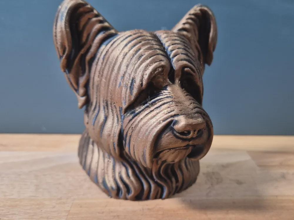 Skye Terrier Büste – Realistic Skye Terrier Dog Bust | Handbemalt & 3D-Printed – Hochdetaillierte Skulptur