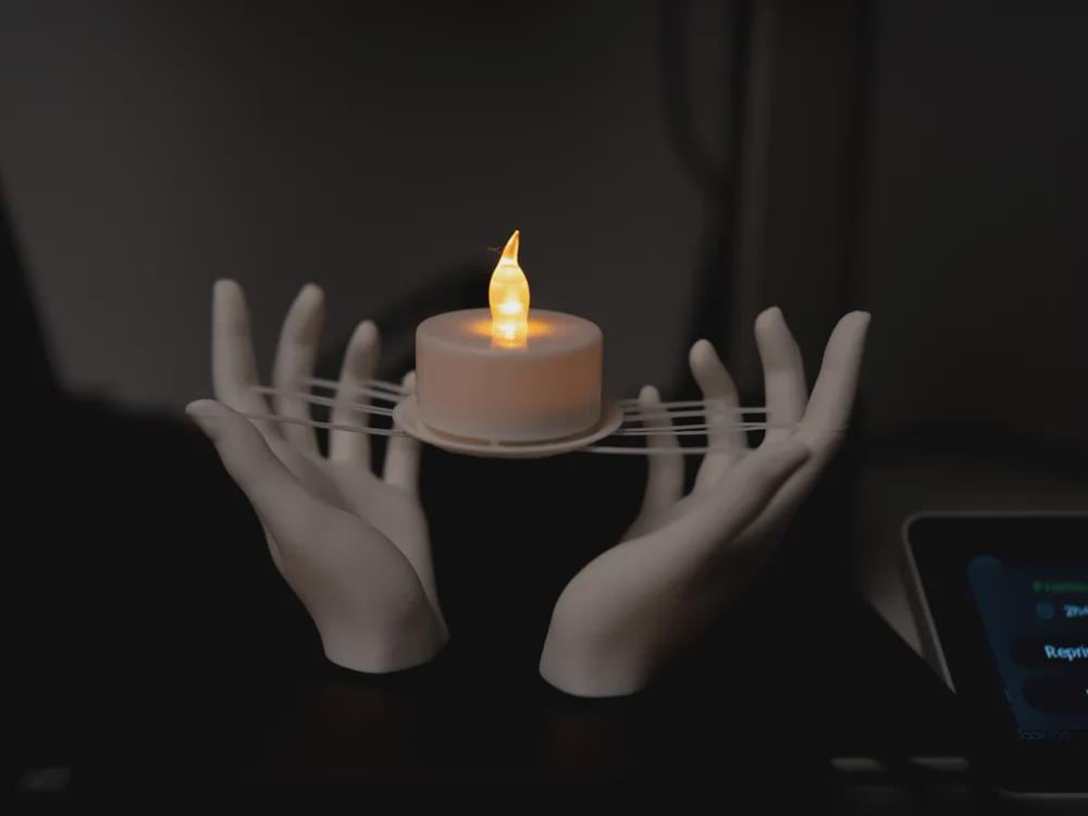 Schwebendes Teelicht Halter | Gothic Laterne | Ornamentale Deko | Dark Art Kerzenständer