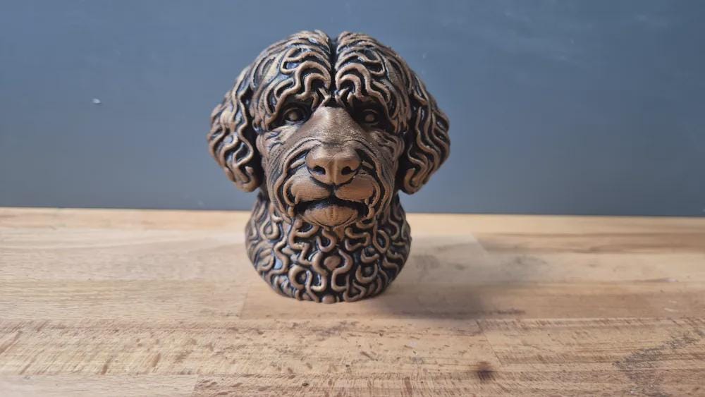 Portugiesischer Wasserhund Büste – Realistic Portuguese Water Dog Dog Bust | Handbemalt & 3D-Printed – Ultra-Detaillierte Sculpture